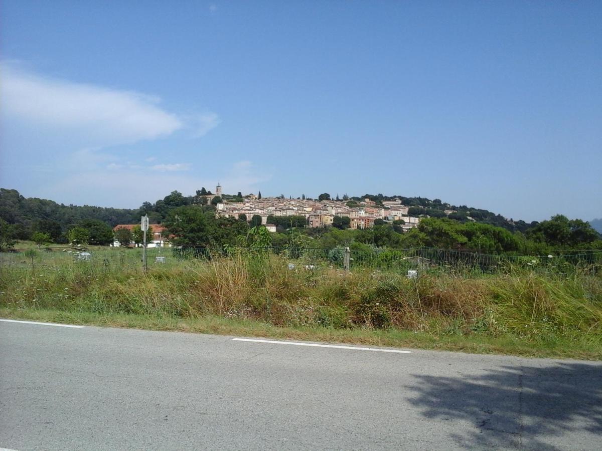 Maison De Village Bagnols en Foret Bagian luar foto